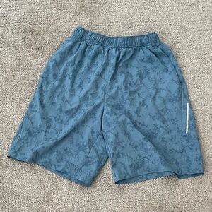 Men's Blue Patterned Shorts